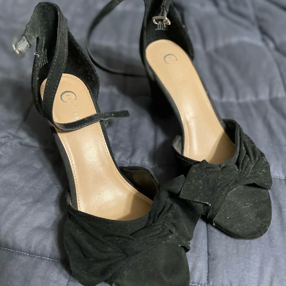Dress shoes